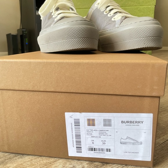 Burberry Jack check low-top sneakers, size 39, color: grey, multi - Picture 2 of 8